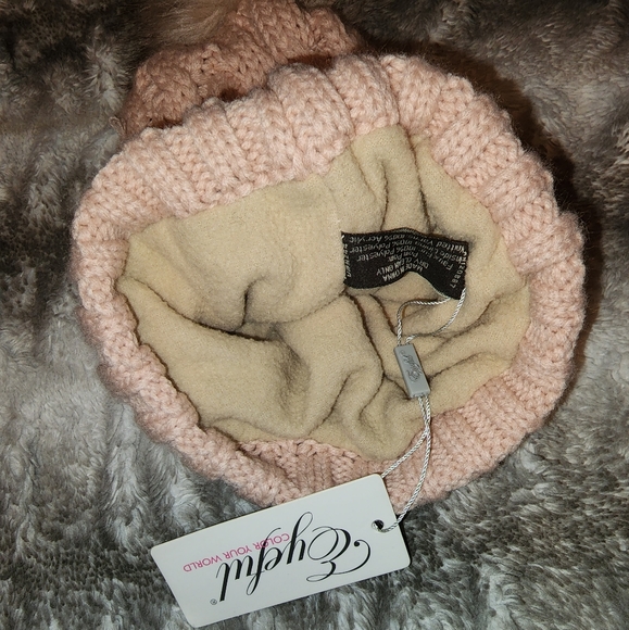 Beanie Bundle - Picture 2 of 4